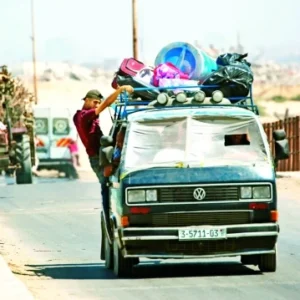 binlerce insan gazze sehrinden kaciyor wtIMbxkD