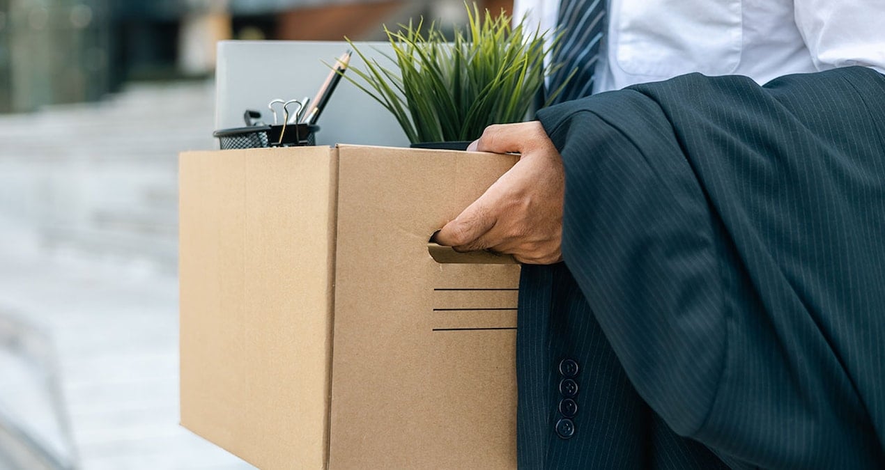 hatayi fark etti isine son verildi MnaBkFBA