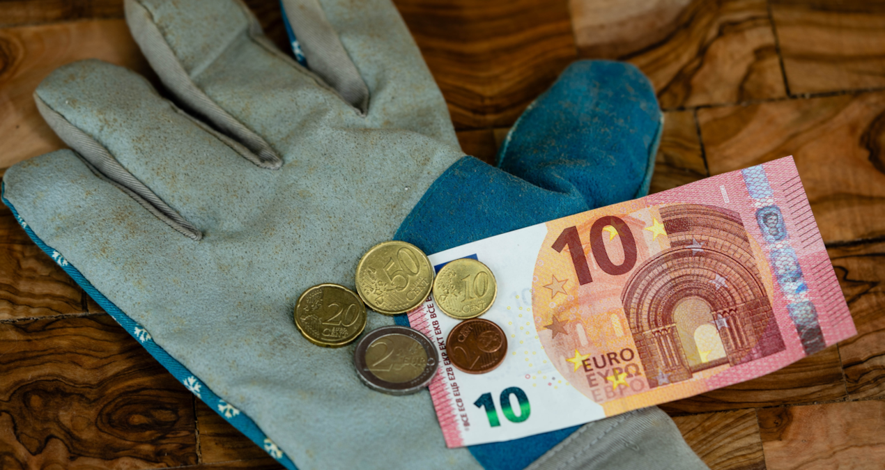 almanyada asgari ucrete iki asamali zam 2027de saatlik ucret 1460 euroya cikacak TGnYaIcO.jpg