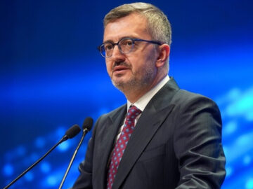 Burhanettin Duran, Şehit Polisler İçin Taziye Mesajı Yayınladı
