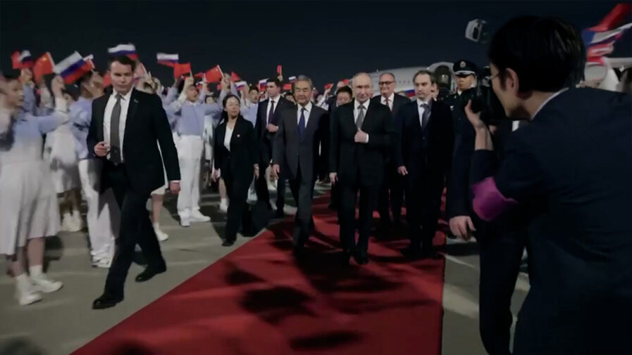 Putin, Trump’ın Çin Ziyaretinin Ardından Pekin’de
