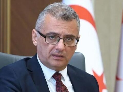 Son dakika kktc cumhurbaskani erhurman hastaneye kaldirildi rWJjm1L2